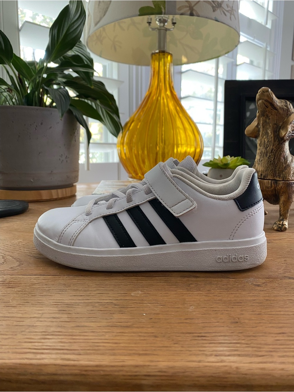 ADIDAS Kids White Sneakers with Black Stripes Size 1